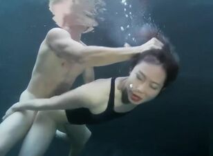 Underwater catfight